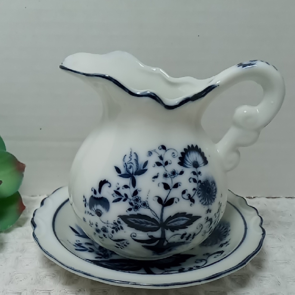 Vintage Blue Onion Colbolt Blue/White Mini Pitcher With Matching Underplate